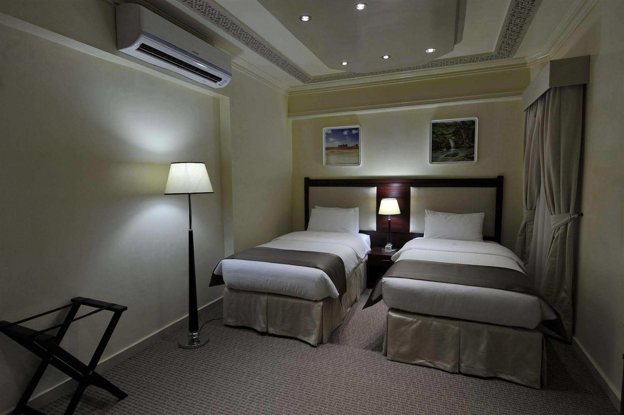 Oman Palm Hotel Suites Maskat Dış mekan fotoğraf